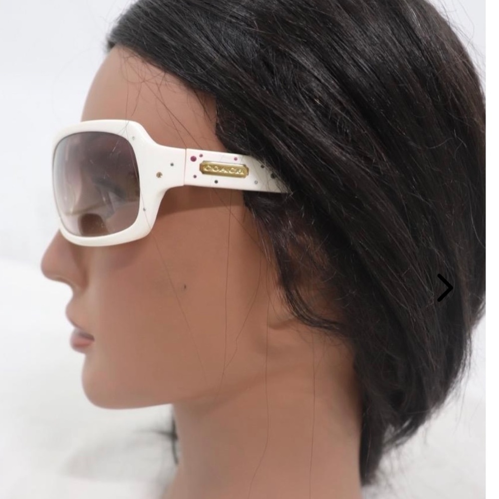 Coach Samantha Sunglasses - Picture 4 of 4